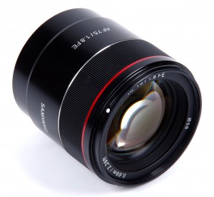 Объектив Samyang AF 75mm F1.8 FE представлен официально