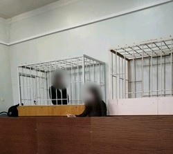 В приступе ревности женщина убила соседку шваброй