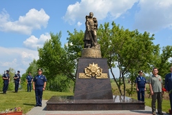 В Энгельсе открыли копию берлинского памятника Воину-освободителю