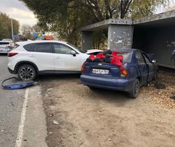 Двое взрослых и ребенок травмированы в ДТП на Песчано-Уметском тракте