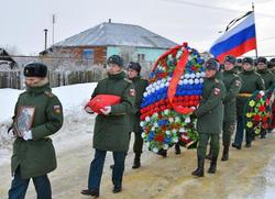 Погибшего рядового из Аткарска наградили орденом Мужества