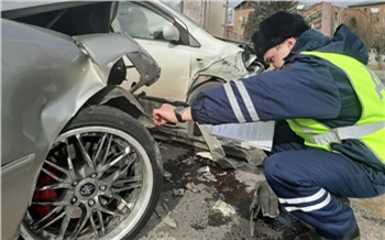 Водителей Красноярска пугают числом ДТП из-за поломок и отговаривают от покупки техосмотра