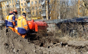 Жители Пашенного установили рекорд по засору канализации. «КрасКом» вывез целый самосвал и вынужден менять трубу