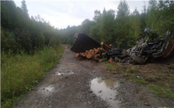 В МЧС объяснили, почему тело курагинского водителя почти двое суток оставалось в кабине покореженной машины после ДТП