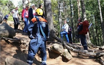 За сутки на Красноярских Столбах случилось три ЧП с отдыхающими