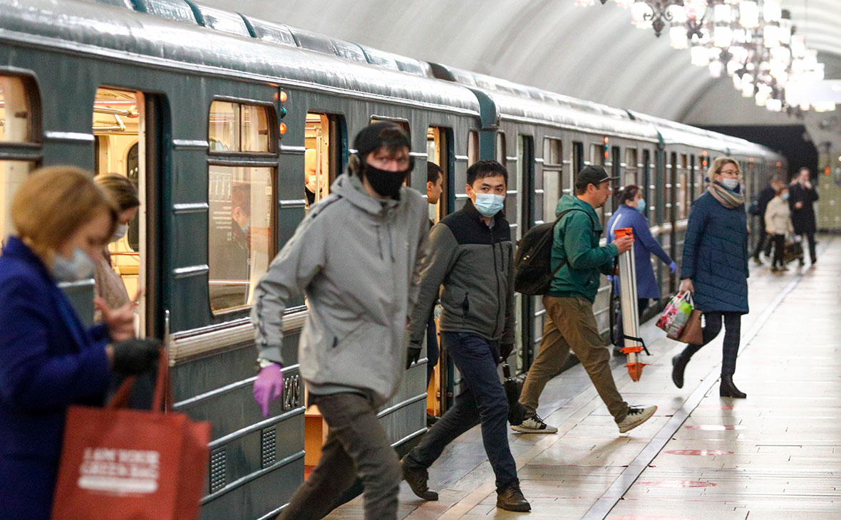 В Москве проведут эксперимент по снижению стоимости проезда в метро