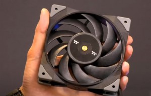 Thermaltake представила вентилятор Toughfan 12 для радиаторов жидкостного охлаждения