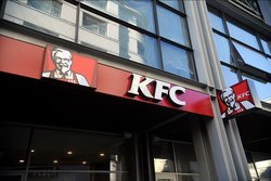 Рестораны KFC работают в режиме автораздачи и на вынос