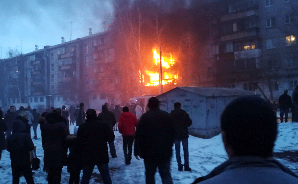 В Магнитогорске произошел взрыв в жилом доме