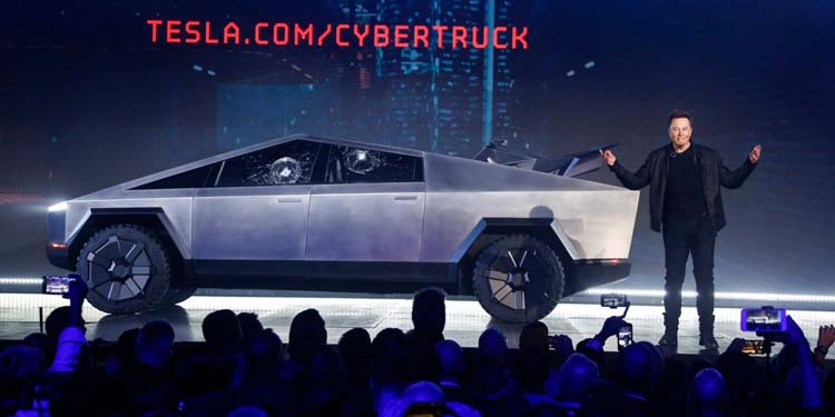 Илон Маск: разбитое стекло Tesla Cybertruck помогло привлечь к нему больше внимания