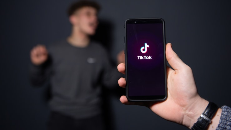 TikTok выделит более 2 млрд долларов на выплаты авторам видео