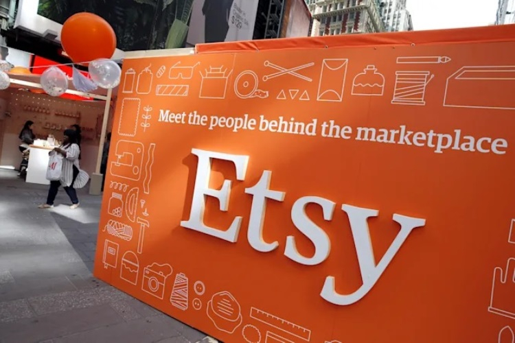 Роскомнадзор разблокировал площадку для продажи вещей ручной работы Etsy