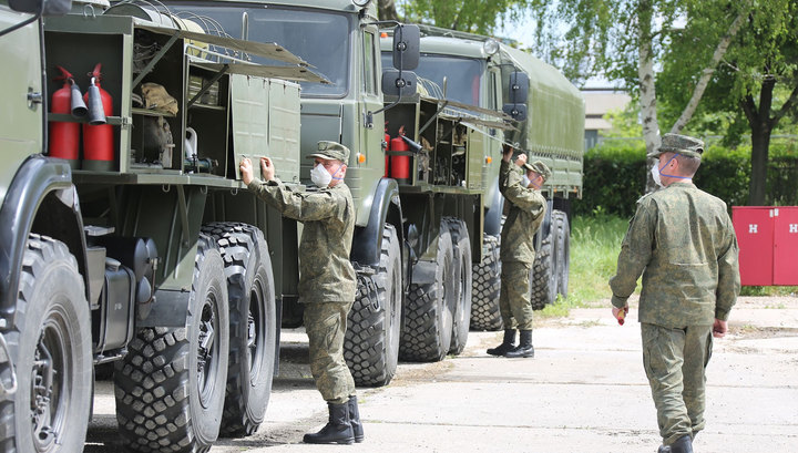 Коронавирус выявлен у 1384 военных Минобороны РФ