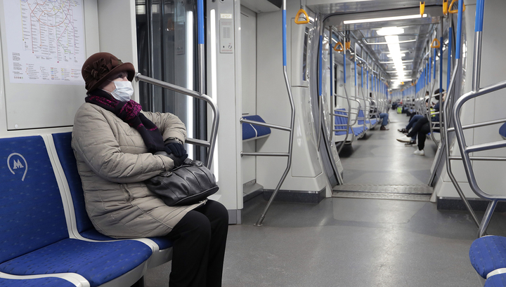 Метры и метро: в столичной подземке появилась дистанционная разметка для пассажиров