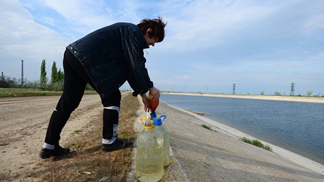 Факты (Украина): Зеленский готовится дать воду в Крым? Почему это катастрофа для Украины