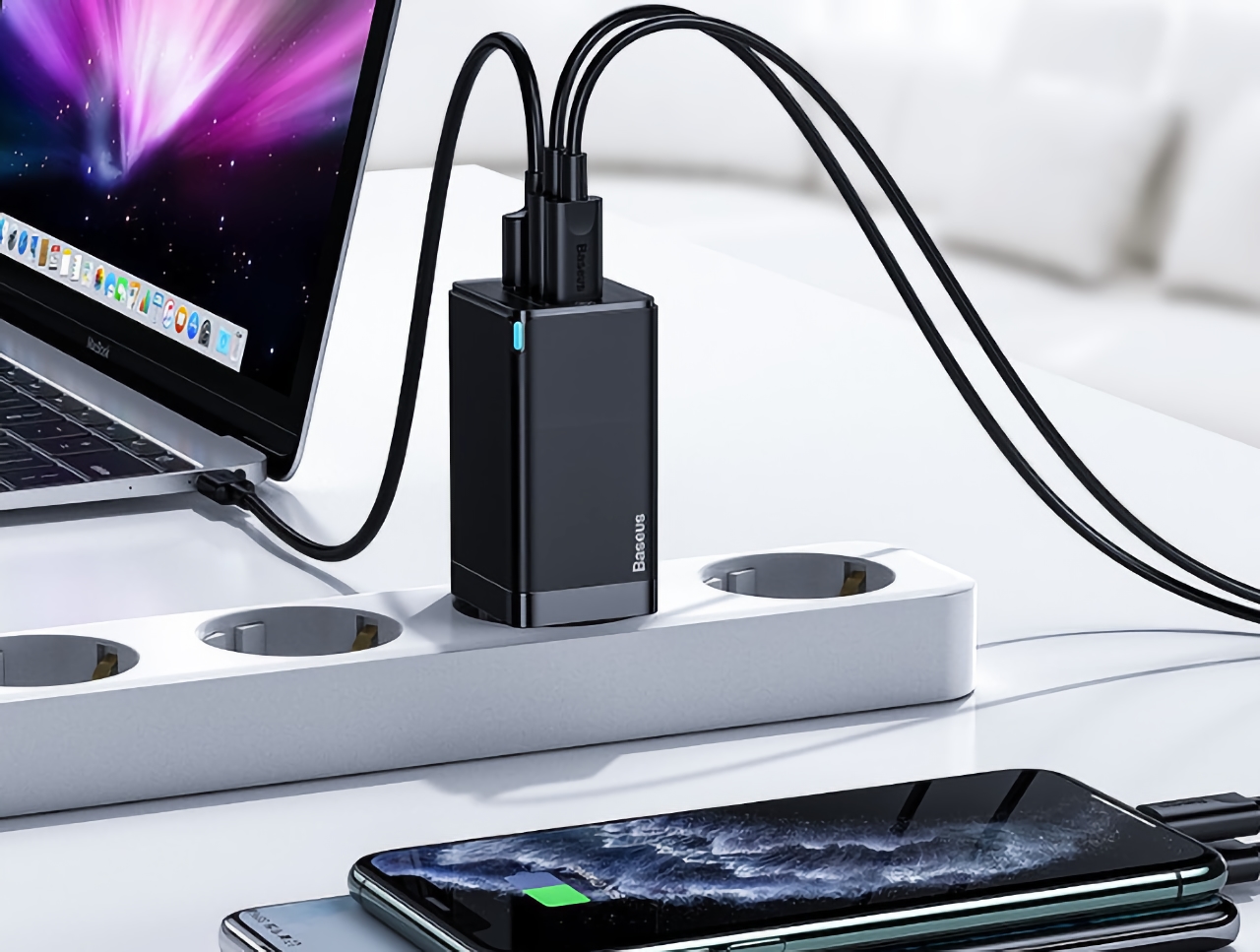 GaN-зарядка Baseus на 65 Вт c портом USB-C и европейской вилкой за $23