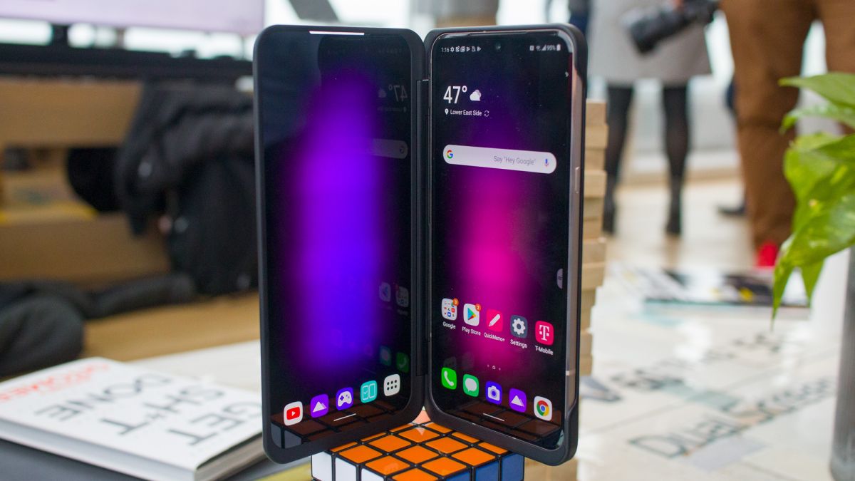 Представлен LG V60 ThinQ — флагман, который умеет превращаться в Galaxy Fold