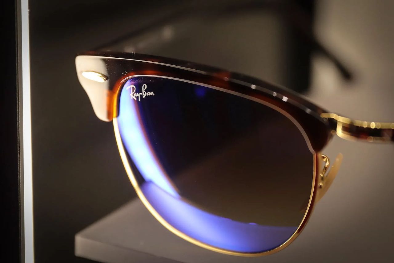 Умные очки Facebook и Ray-Ban появятся в продаже в 2022 году