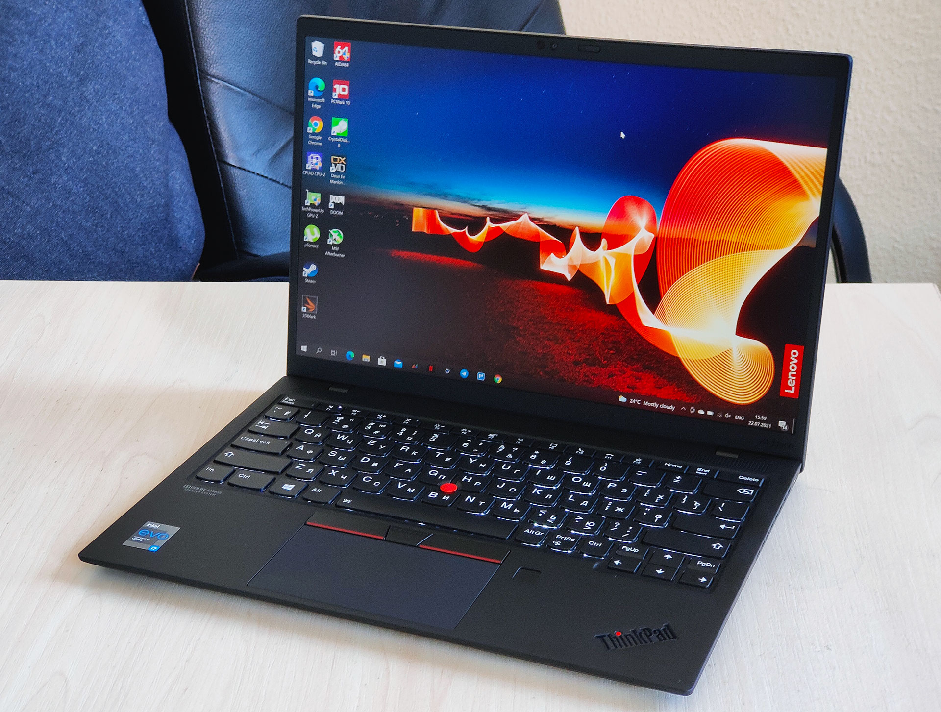 Обзор Lenovo ThinkPad X1 Nano: самый лёгкий ThinkPad