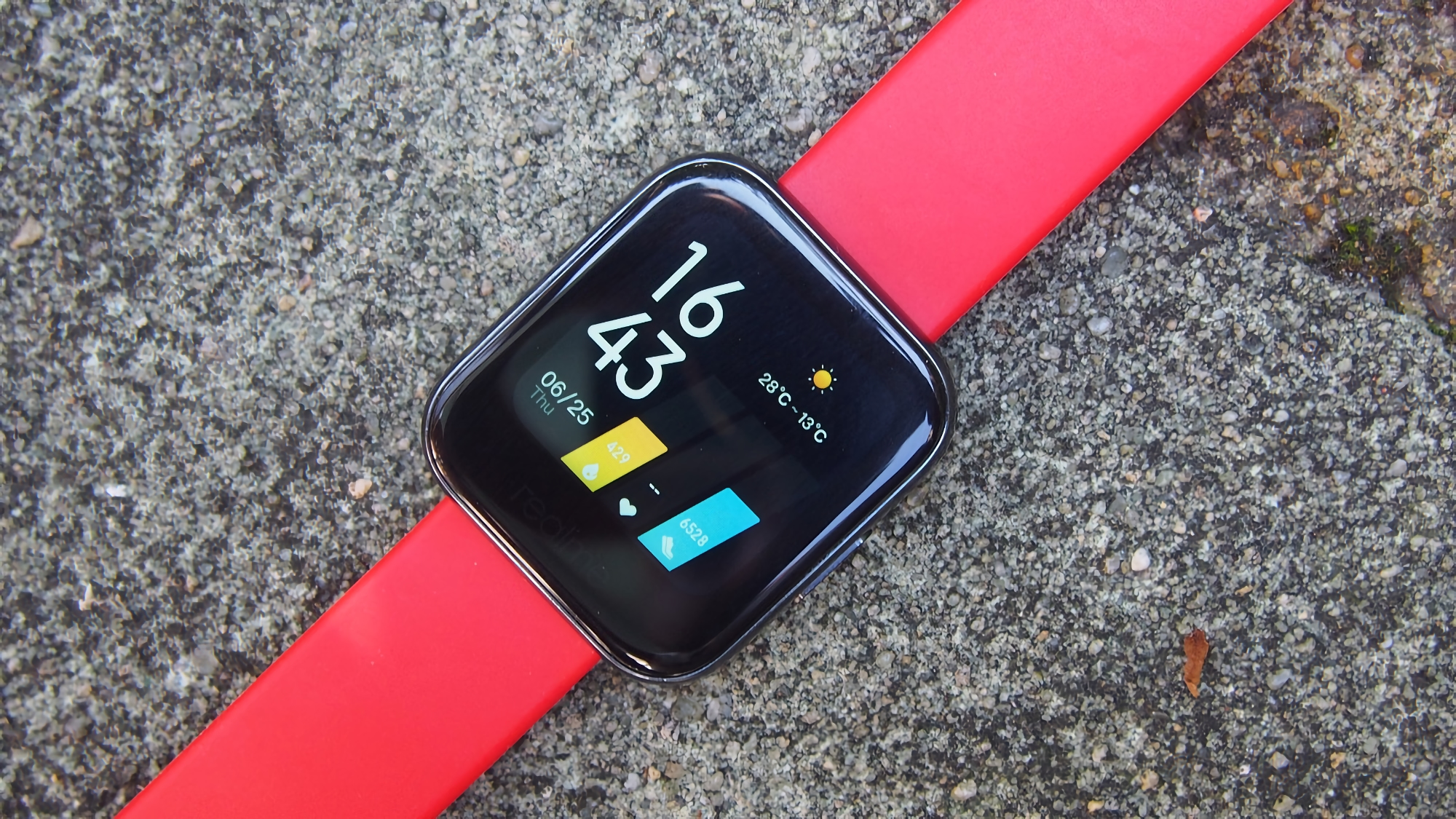 В сеть утекли характеристики Realme Watch 2: 1.4-дюймовый дисплей, батарея на 305 мАч, защита IP68 и датчик SpO2