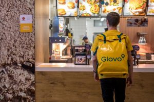 В апреле доставка Glovo будет бесплатной в Киеве, Одессе и Днепре