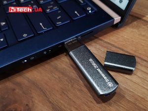 Обзор USB-накопителя Transcend JetFlash 910: компактный фолиант