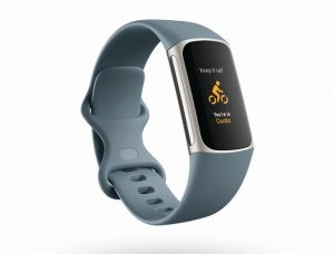 Новый Fitbit Charge 5 с цветным дисплеем AMOLED снимает ЭКГ и отслеживает реакцию на стресс