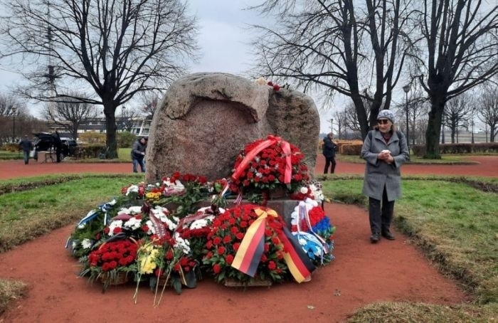 У Соловецкого камня почтили память жертв политических репрессий