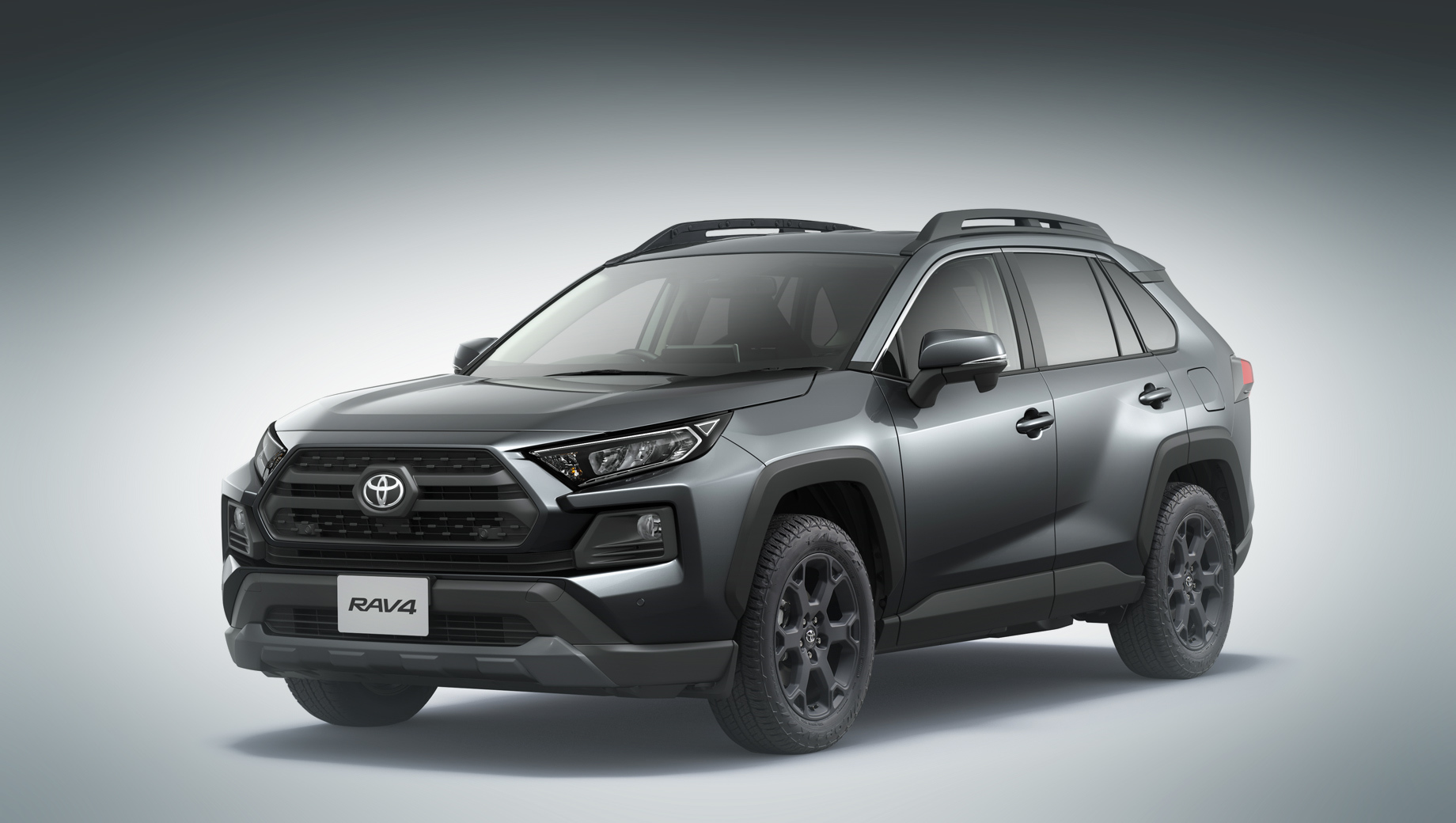 Toyota RAV4 Adventure Offroad пополнила ассортимент модели