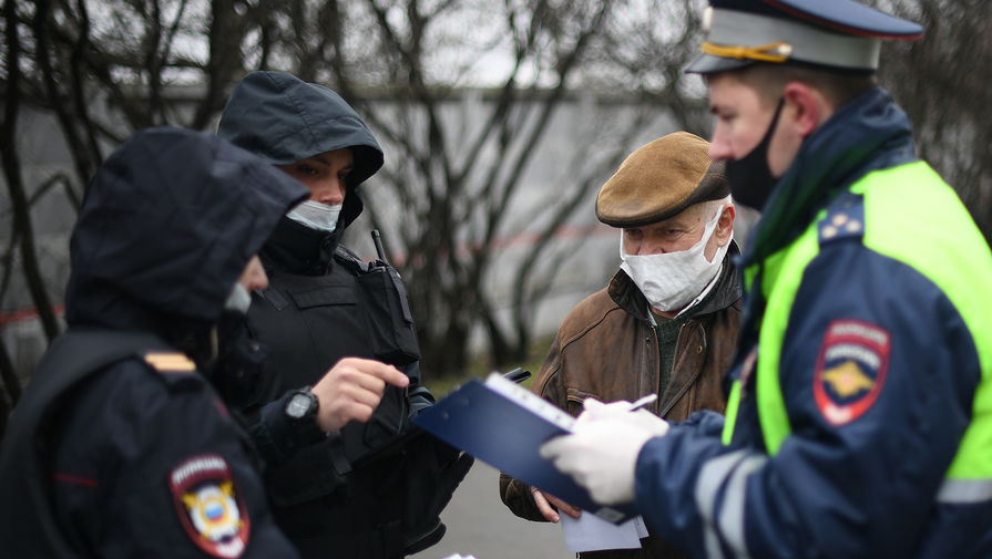 В Москве составлено около 3 тысяч протоколов за нарушения самоизоляции в выходные