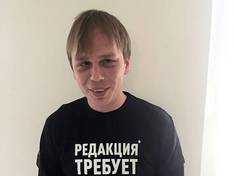 Трем полицейским по делу о задержании Голунова продлили арест