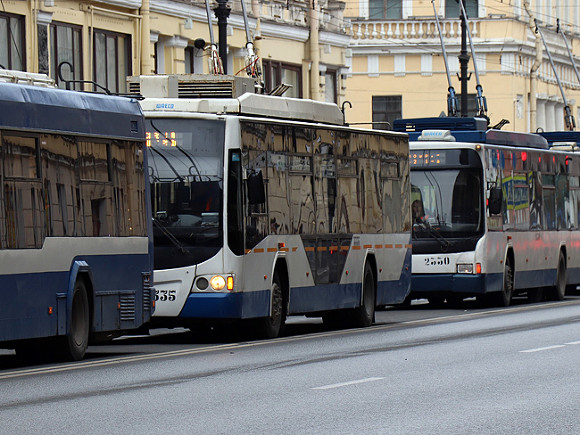 В электротранспорте Петербурга начнет действовать скидка до 25 рублей