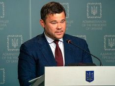 СМИ: Глава офиса президента Украины собрался в отставку