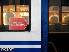 Следствие просит арестовать маньяка, домогавшегося школьницы в московском троллейбусе