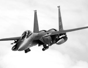 Американские F-15 смогут применять атомные бомбы