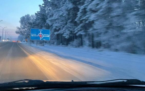 Курян просят не бросать автомобили на проезжей части