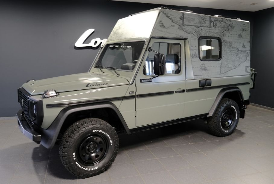 Посмотрите на армейский G-Class с кроватью и микроволновкой в салоне