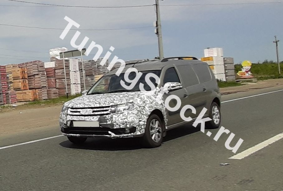 Рестайлинговый Lada Largus сфотографировали во время тестов