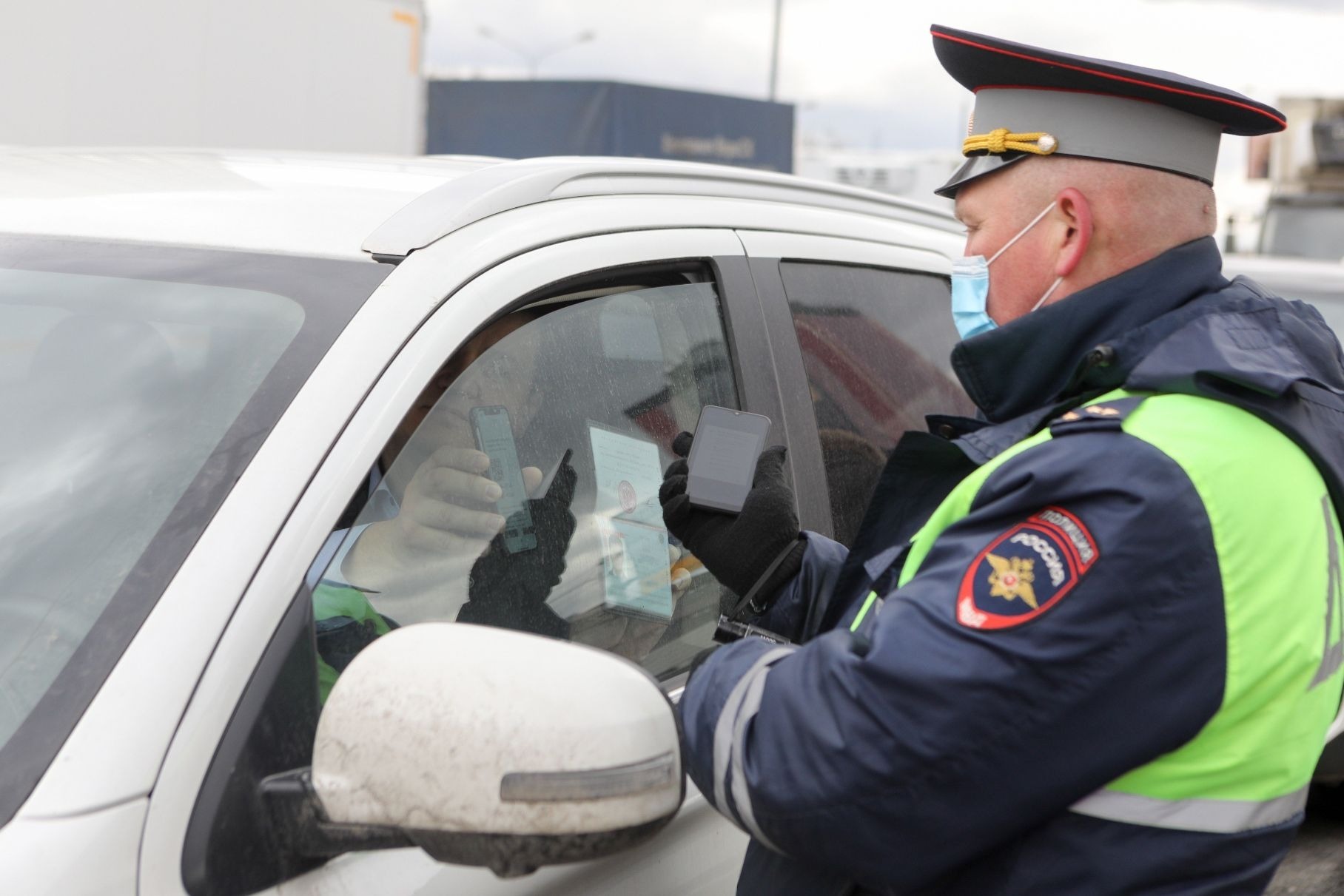 В Москве изменился порядок оформления пропусков для автомобилистов