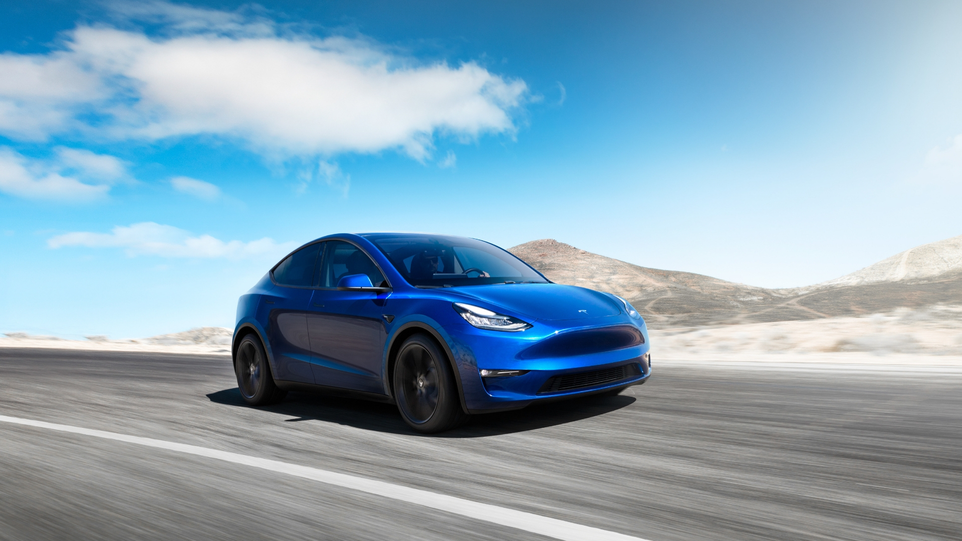 Семиместная версия Tesla Model Y появится в конце года