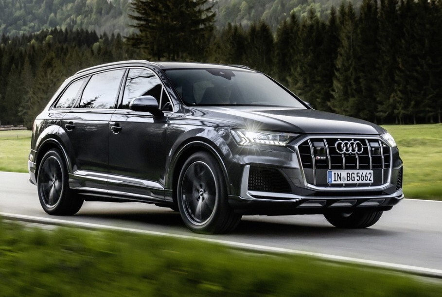 Audi SQ7 и SQ8 получат бензиновый мотор в Европе