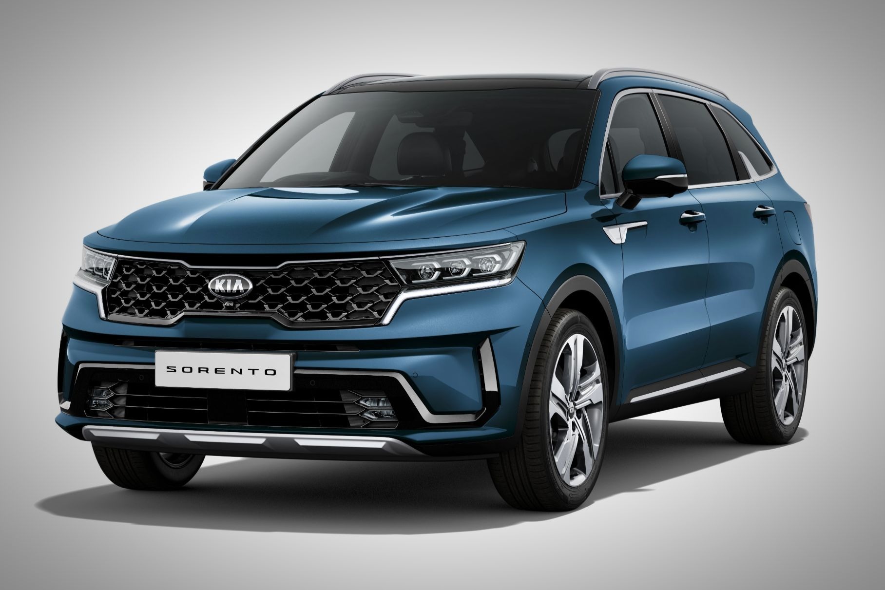 Kia раскрыла подробности о новом Sorento для России