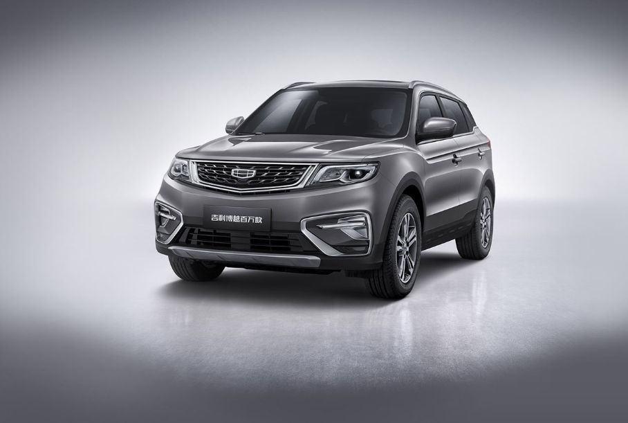 Представлен Geely Atlas с обновлённым дизайном