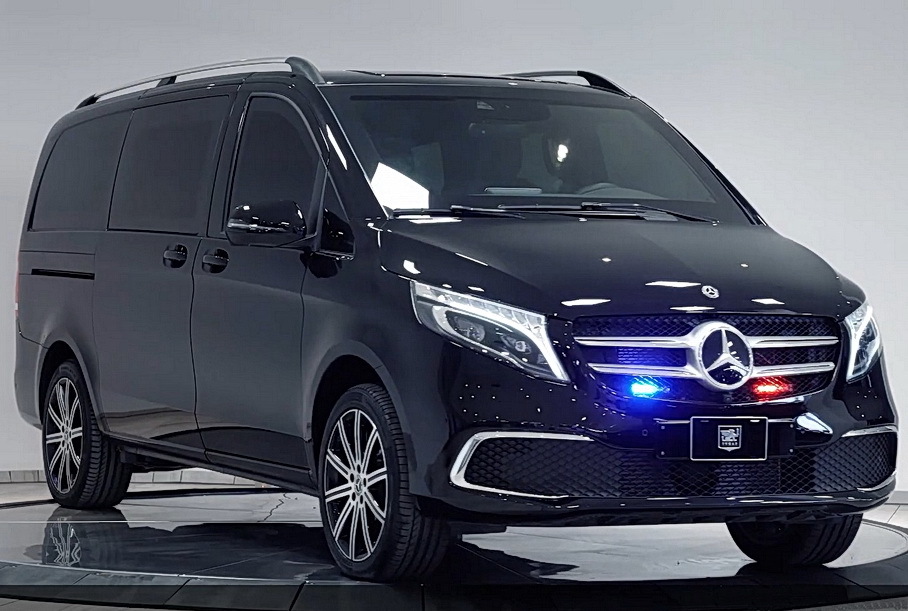 Mercedes-Benz V-Class превратили в тяжелый броневик