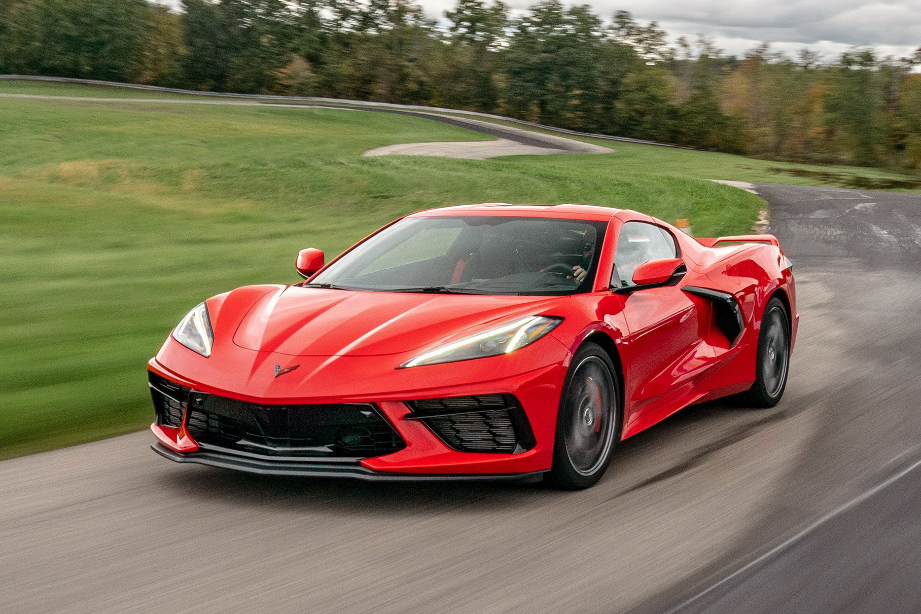 Chevrolet уменьшит мощность Corvette на 27 лошадиных сил