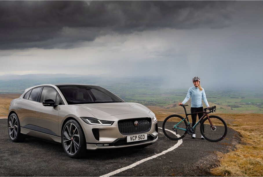 Электрический Jaguar I-Pace проехал по самой высокогорной дороге Великобритании