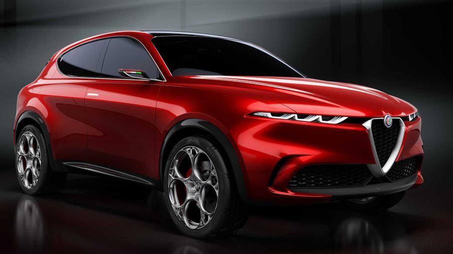 Alfa Romeo Tonale будет заряжаться от розетки