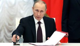 Путин поручил ФСБ зачищать экономику от криминала