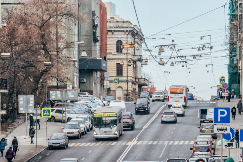 'Подходить к магазину страшно': происходящее на улице города беспокоит людей (фото)