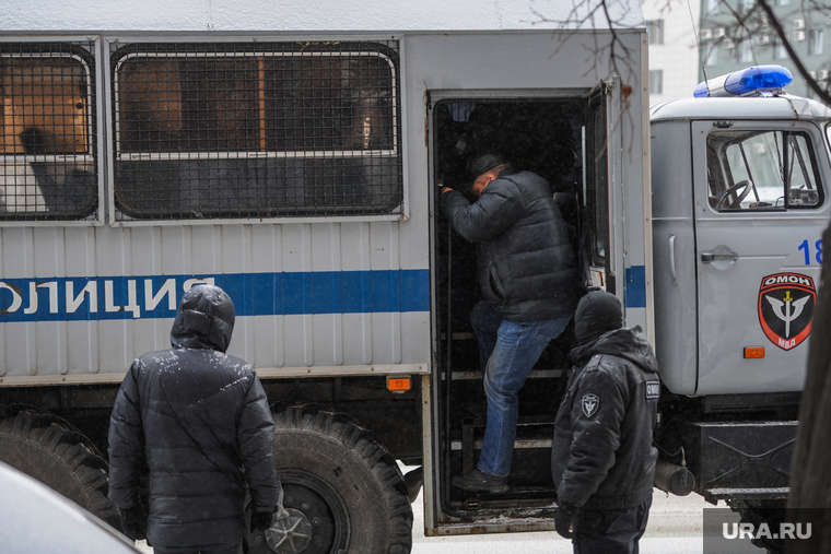 По делу Ивана Голунова задержали бывших полицейских